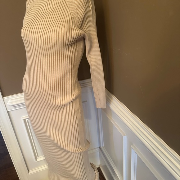 NWT FASHION NOVA Beige Maxi Ribbed Knit Sweater Dress Sz 2X - Picture 5 of 6